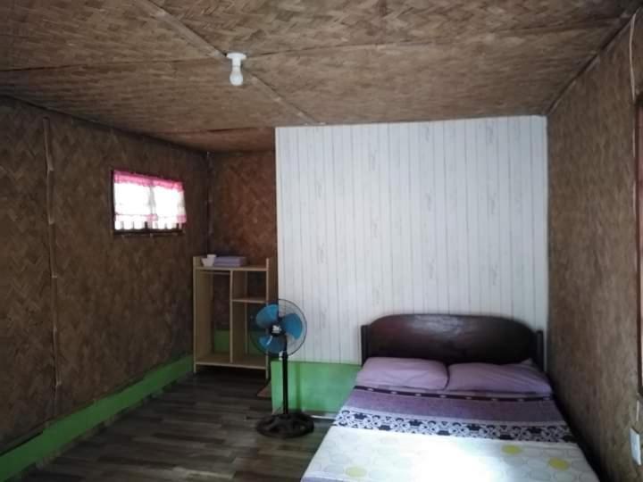 سابانغ Why Not Restobar Cottages المظهر الخارجي الصورة
