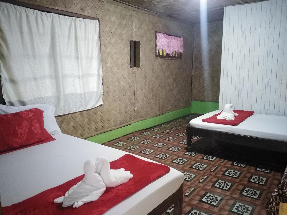 سابانغ Why Not Restobar Cottages المظهر الخارجي الصورة